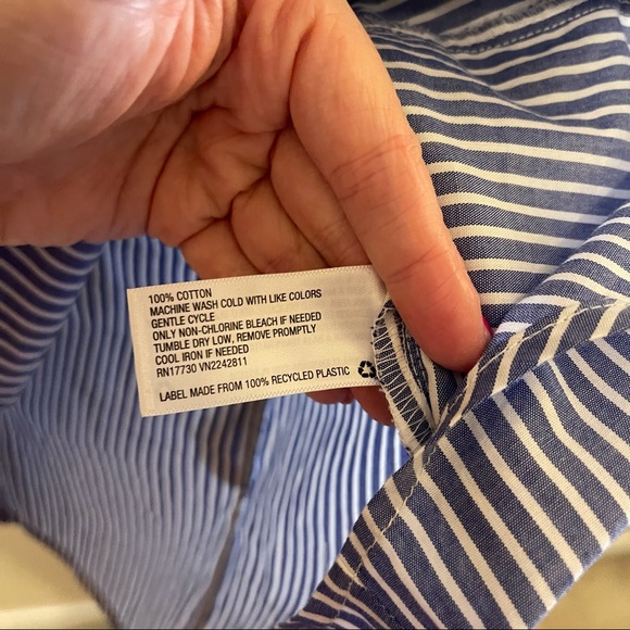 Mossimo Blue & White Striped Ruffle Keyhole Cotton Shirt Medium - Picture 6 of 13